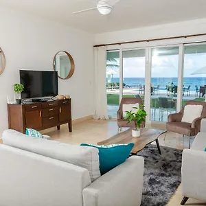 https://escondido-bay-laguna-beach-front-condos-villas.greaterantilleshotels.net